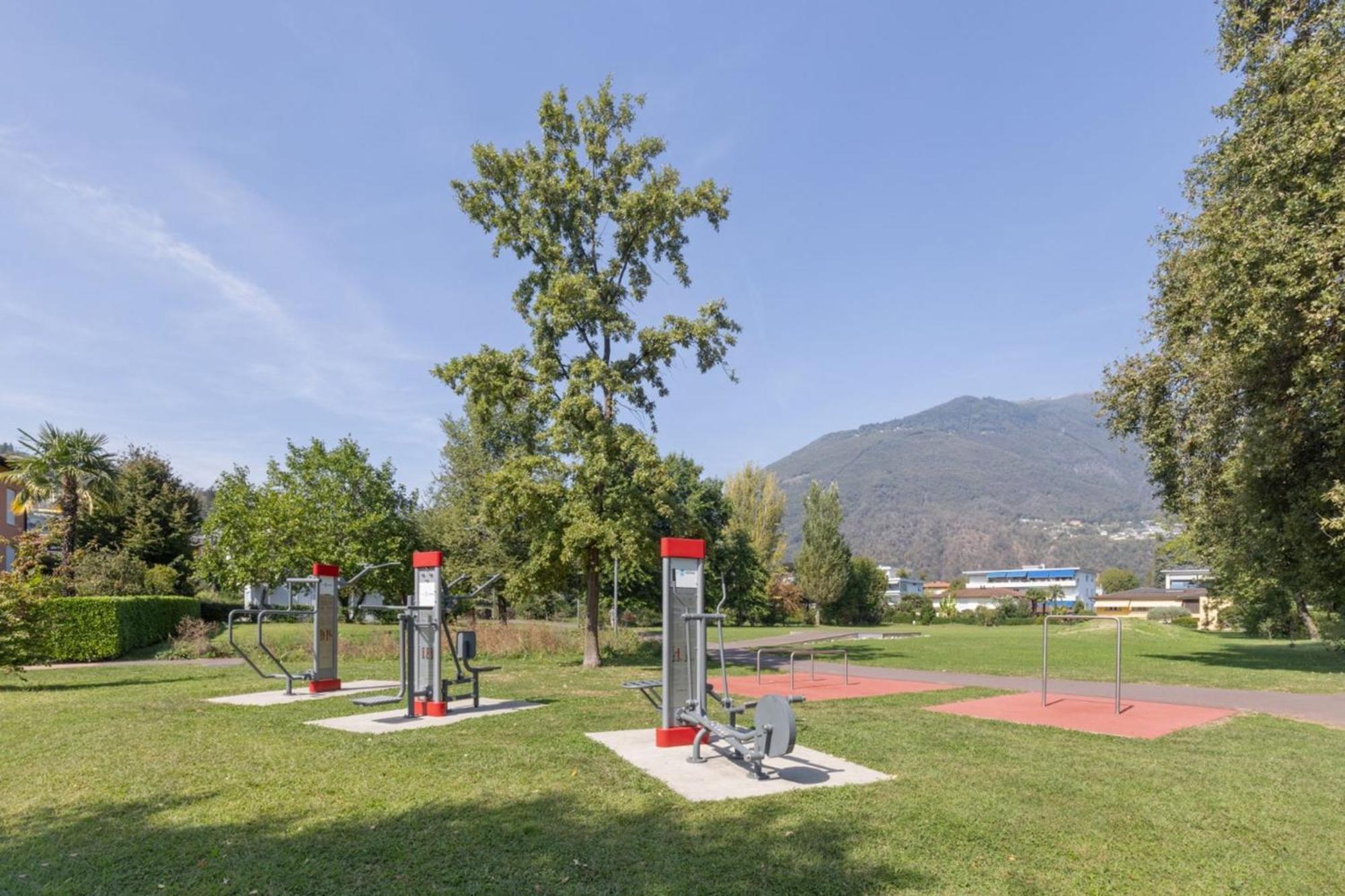 Ascona Lodge, Pool & Garden Retreat Bagian luar foto
