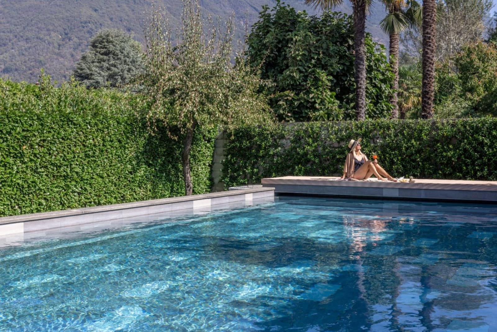 Ascona Lodge, Pool & Garden Retreat Bagian luar foto